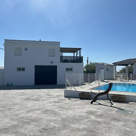 El Gallinero Almoharin Exterior foto